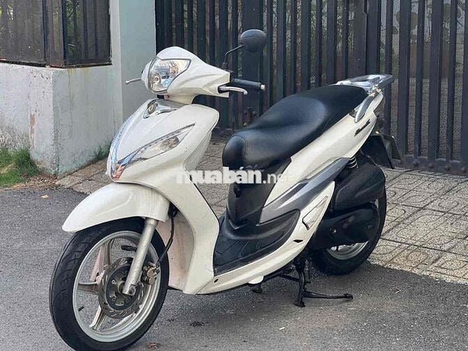 SYM Shark Trắng Xe tay ga
