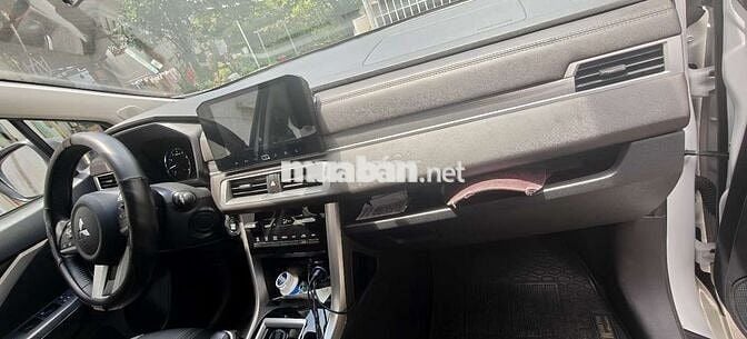 Mitsubishi Xpander Premium 2025 Trắng 37000 km