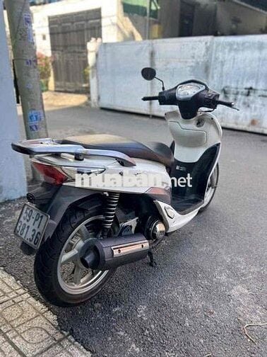 SYM Shark Trắng Xe tay ga
