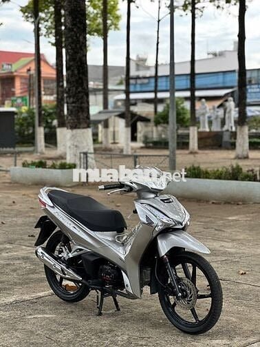 Honda Future 125 2023 Bạc Nguyên zin
