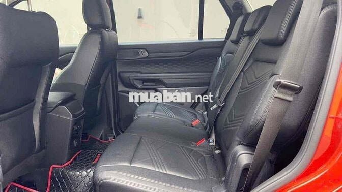Ford Everest Ambient AT 2022 Đỏ 42.000 km