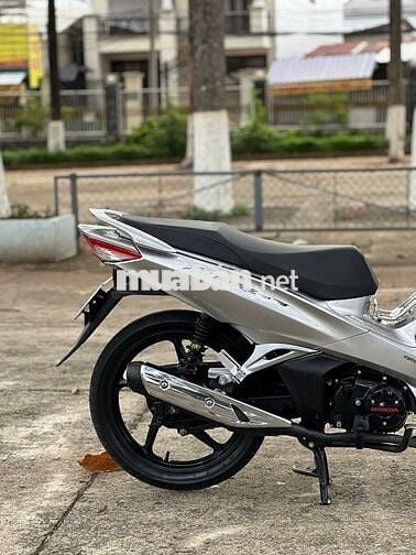 Honda Future 125 2023 Bạc Nguyên zin