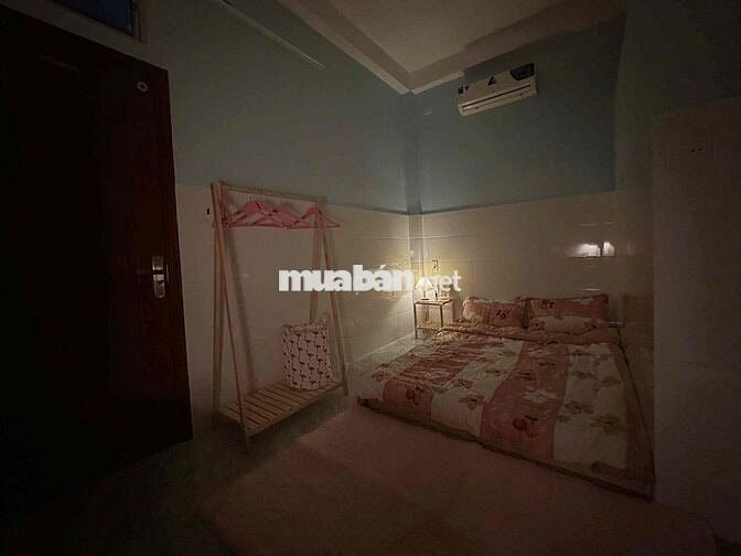 TRỐNG SẴN STUDIO FULL NỘI THẤT 1 NGƯỜI - GẦN ĐH VĂN HIẾN - ĐẦM SEN.