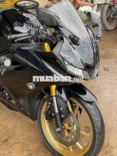 Yamaha R15 V3 Đen Đã sử dụng