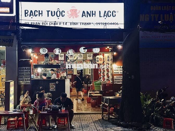 Tuyển nhân viên phục vụ bình thạnh 