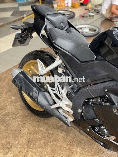 Yamaha R15 V3 Đen Đã sử dụng