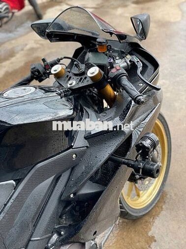 Yamaha R15 V3 Đen Đã sử dụng