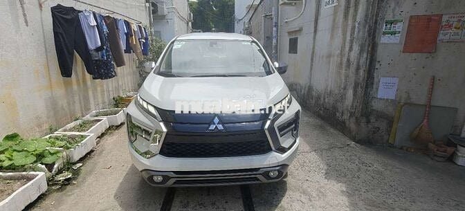 Mitsubishi Xpander Premium 2025 Trắng 37000 km