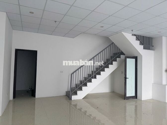 Shophouse khối đế 186.5m², vị trí đẹp, phù hợp cho thuê kinh doanh