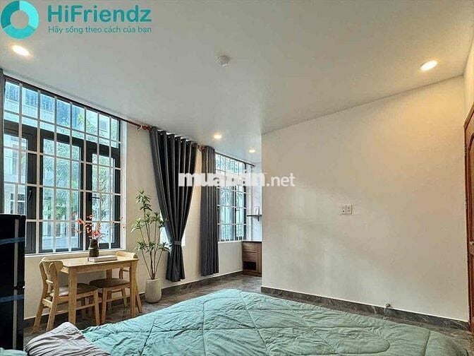 Chdv Ngay Cầu NVC , Full Nthat , Free xe , Thang Máy , Gần khu ăn ún