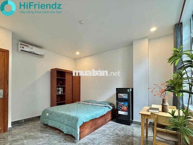Chdv Ngay Cầu NVC , Full Nthat , Free xe , Thang Máy , Gần khu ăn ún