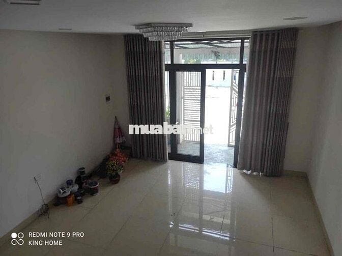 Cho thuê nhà 3 tầng Thân Công Tài Sát Yên Thế Bắc Sơn Gần Chợ Hoà An