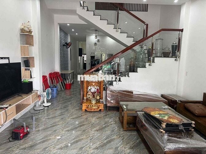 CHO THUÊ NHÀ 2 TẦNG – Đường 7,5m, GẦN CHỢ HÒA XUÂN, ĐÀ NẴNG  ✅ 3 phòng