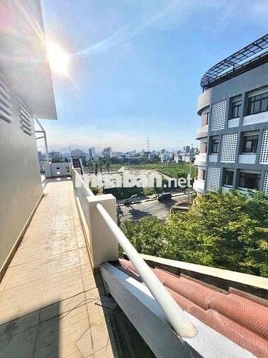 CHO THUÊ NHÀ 3 TẦNG 2 MẶT TIỀN ĐƯỜNG MAI CHÍ THỌ- HOÀ XUÂN- CẨM LỆ