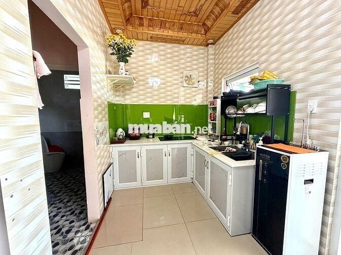 CHO THUÊ NHÀ Ở KINH DOANH 3 PHÒNG NGỦ CÓ SÂN VƯỜN RỘNG ĐƯỜNG LỘC QUÝ