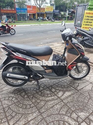 Yamaha Ultimo Đen Xe tay ga