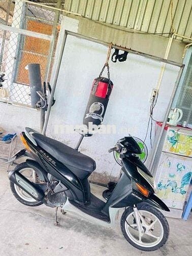 Honda Click màu Đen