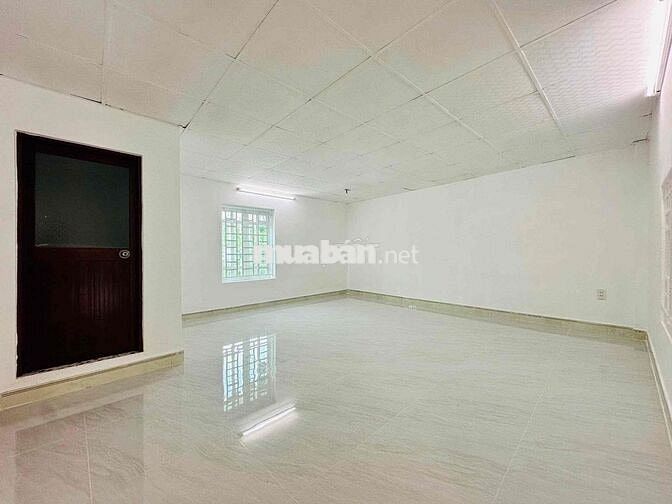 Bán Nhà Gần trường học Tại Phú Hoà, đường 5m thổ cư full