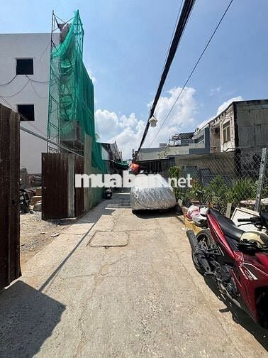 4 NỀN ĐƯỜNG QUỐC LỘ 13 HBP, DT 73M2, HXH, ĐỐI DIỆN KĐT VẠN PHÚC 5,6 TỶ