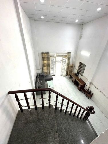 Bán nhà trệt lửng 3pn 2wc, hẻm xe hơi, sổ hồng riêng hoàn công