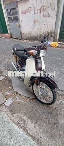 Honda Dream Cổ điển Nâu Xăng