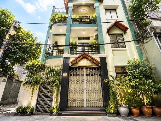 Nhà đẹp 4 Tầng, 99m2 ngang 9m hẻm xe hơi Hoàng Hoa Thám Bình Thạnh