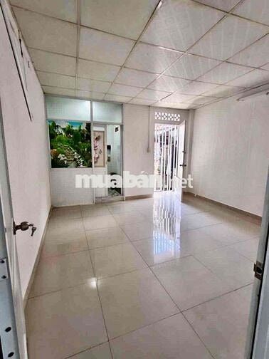 Bán nhà Đ Âu Cơ (gần Khuông Việt) 38m2, 3,6 TỶ, 2 tầng, 2 PN