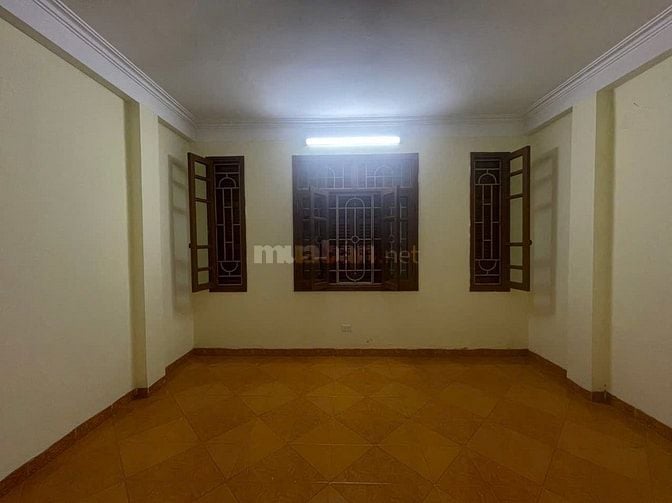 CHÍNH CHỦ CHO THUÊ NHÀ RIÊNG TẠI NGUYỄN CHÍ THANH – HÀ NỘI