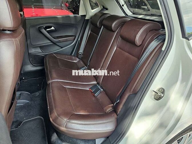 Volkswagen Polo 1.6 AT 2021 Trắng Nhập khẩu