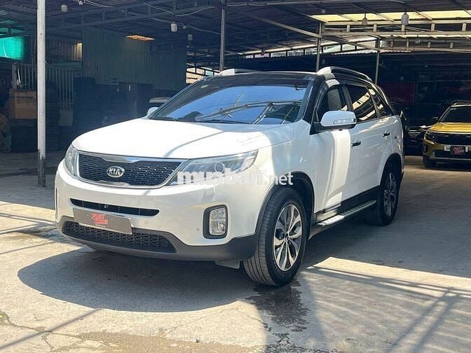 Kia Sorento 2017 2.2D full dầu,2 WD,màu trắng