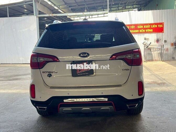 Kia Sorento 2017 2.2D full dầu,2 WD,màu trắng