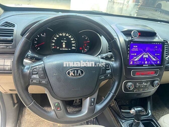 Kia Sorento 2017 2.2D full dầu,2 WD,màu trắng