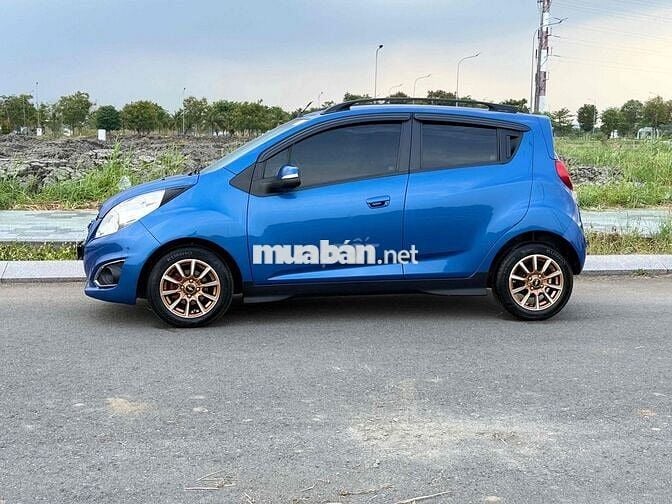 Chevrolet Spark LTZ 2014 Tự động Xanh