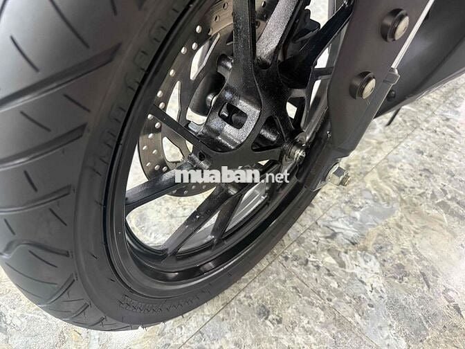 Yamaha R15V3 2020 Đen xám 1700 km