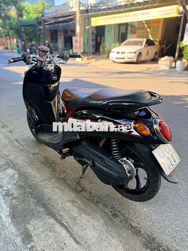 Yamaha Mio Classico Đen, Đỏ