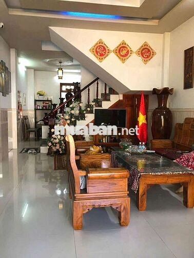 🇻🇳 CHO THUÊ NHÀ 3 TẦNG GẦN CHỢ VĨNH HẢI – HẺM Ô TÔ