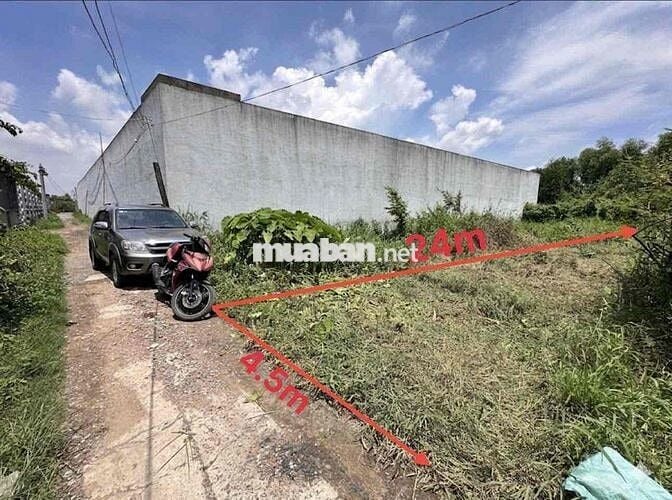 🌈 107m thổ ấp 4 Nhựt Chánh. QL1A vào chỉ 300m. xe hơi