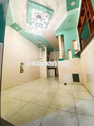 CHÍNH CHỦ CẦN BÁN NHÀ TRUNG TÂM TP.HCM