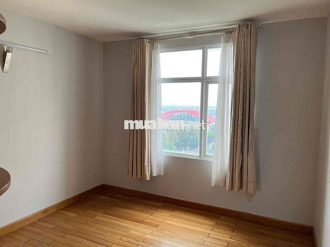 cho thuê 2 căn Hoàng Tháp Plaza Trung Sơn giá 13-15tr 115m2 3pn 2wc