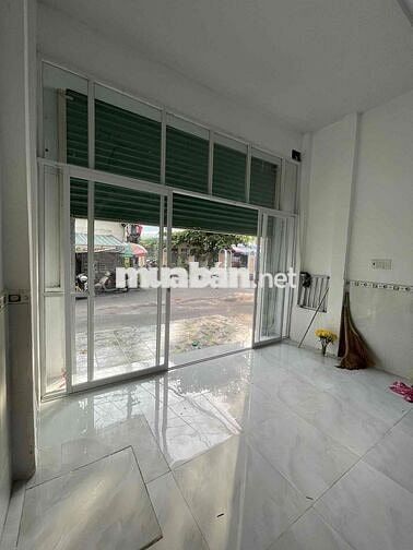 Cho thuê nhà nguyên căn 2 mặt tiền 440 Thống Nhất