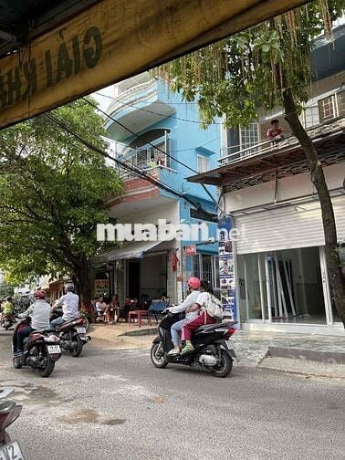 Cho thuê nhà nguyên căn 2 mặt tiền 440 Thống Nhất