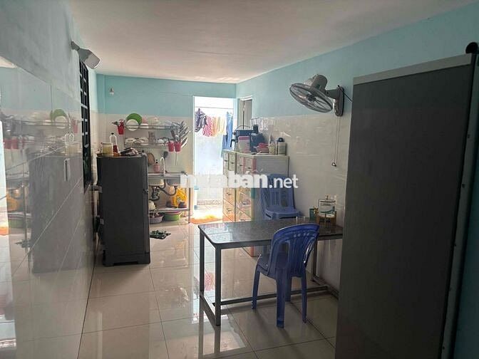 cần bán Nhà cấp 4 gác lửng 3 phòng ngủ đường 06 tái đinh cư phú Chánh