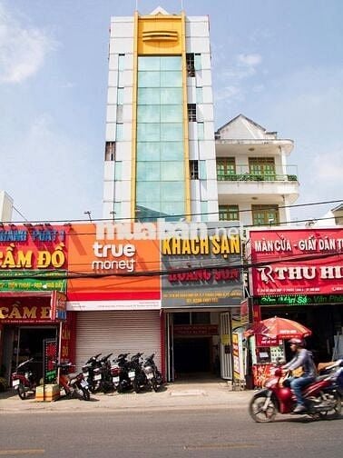 TUYỄN LỄ TÂN KHÁCH SẠN