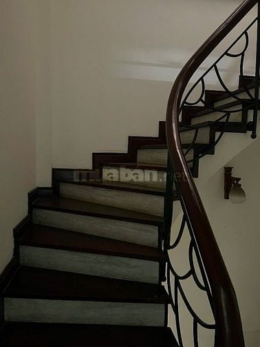 Cho thuê nhà ngõ 162 Lê Trọng Tấn, > 60m2x 5 tầng, MT >6m