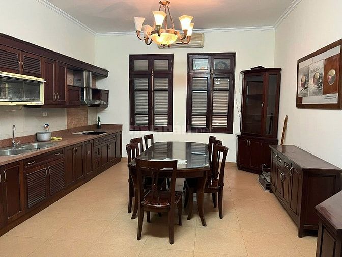 Cho thuê nhà ngõ 162 Lê Trọng Tấn, > 60m2x 5 tầng, MT >6m