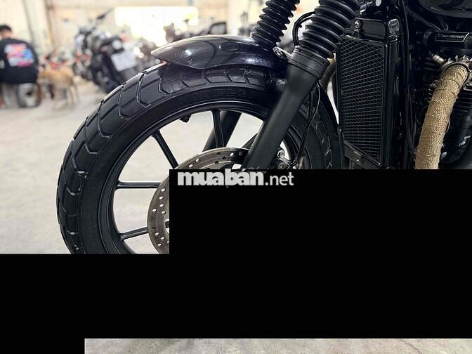 Triumph Street Twin 900 ABS 2017 England