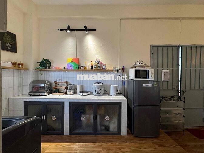 Siêu Rẻ!! 2PN 45m2 Decor Bắc Âu_ Thang Máy_ Điện Nước Nhà Nước _ Q1