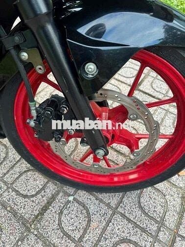 Suzuki Gsx150r 20000 km Đen, Đỏ