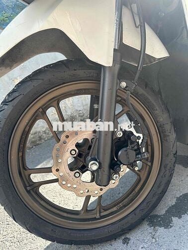 Honda Vario 125 2024 Trắng 17000 km Indonesia