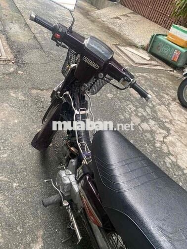 Honda Dream II Nâu Sàn